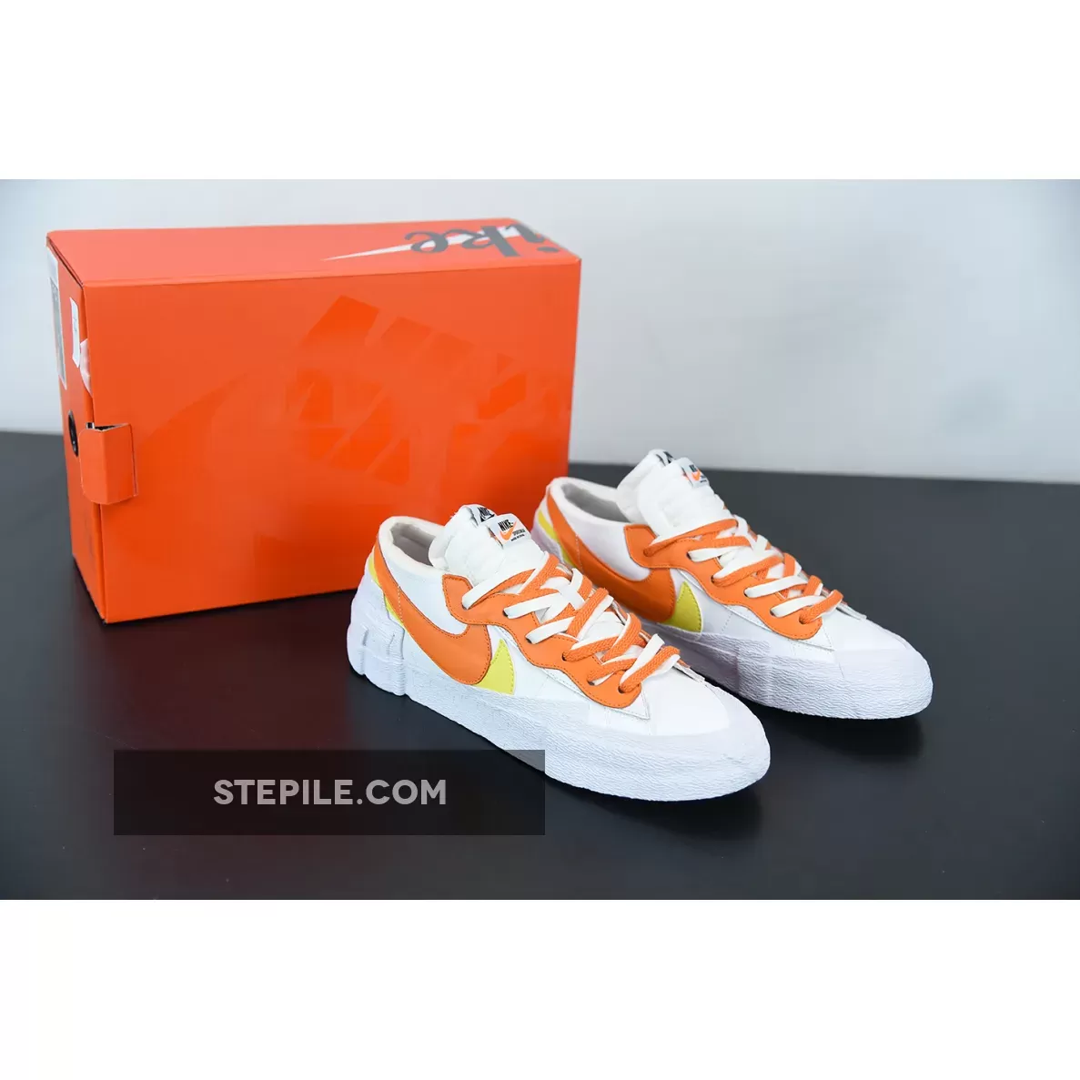 Sacai x Nike Blazer Low White/Magma Orange-White | nike blazer low white orange