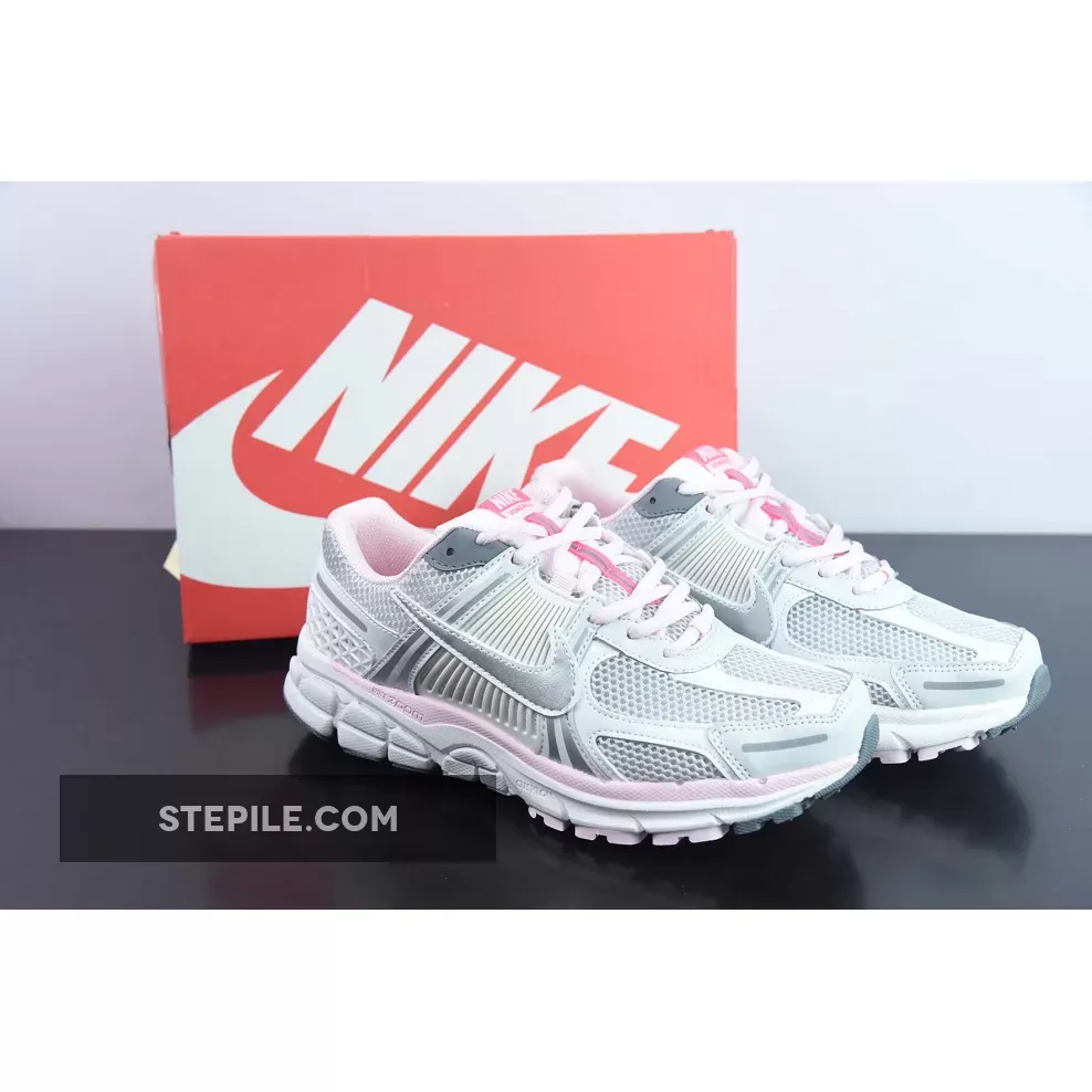 Nike Zoom Vomero 5 ‘520’ Silver/Pink | NIKE ZOOM PINK