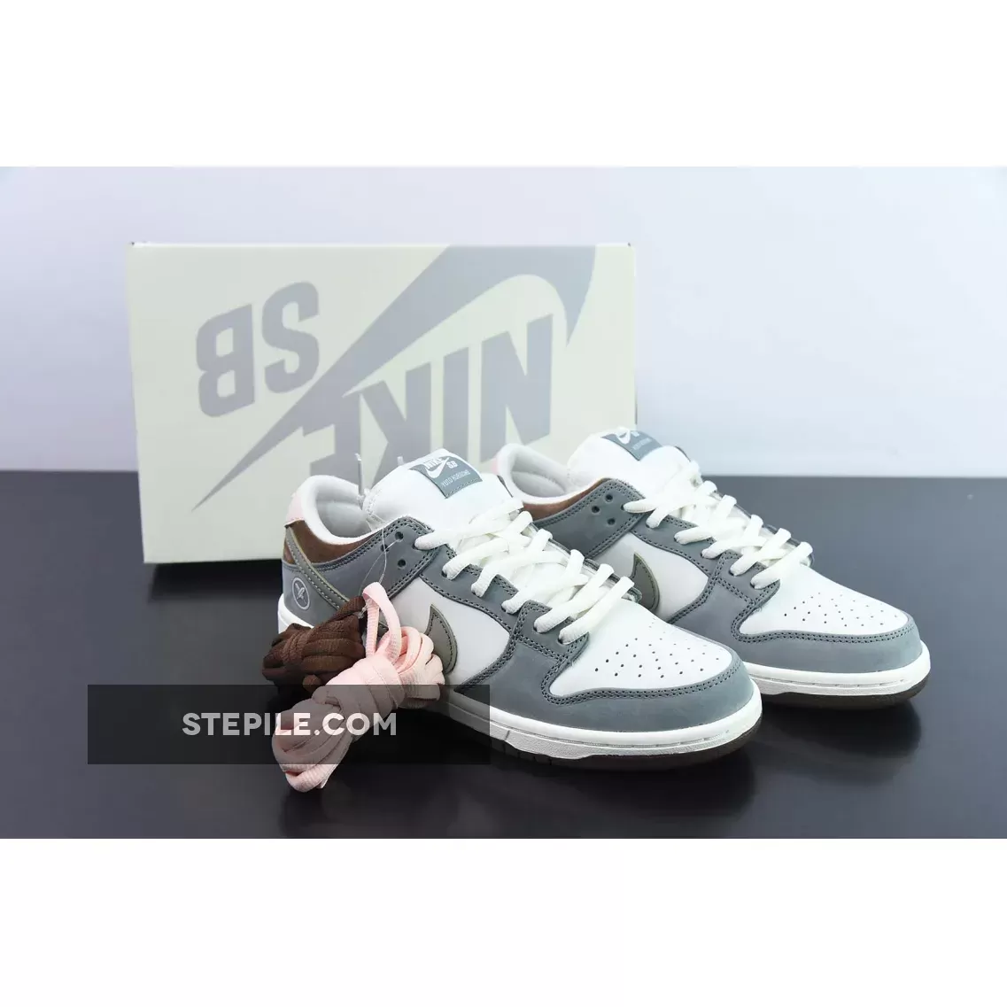 Yuto Horigome x Nike SB Dunk Low White/Grey FQ1180-001 / silver nike dunks