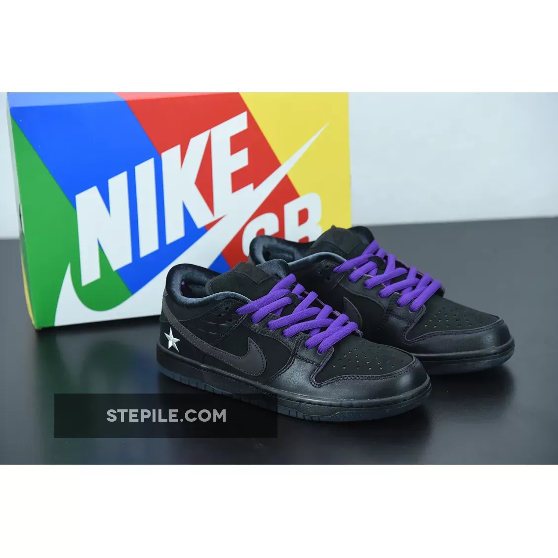 Familia x Nike SB Dunk Low "First Avenue" Black/Voltage Purple-White | first ave dunk DJ1159-001