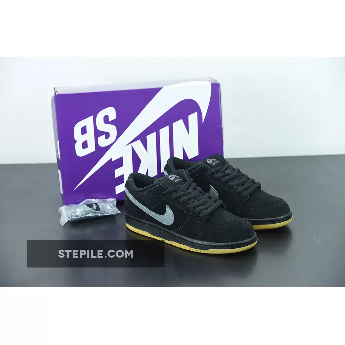 Nike SB Dunk Low 'Fog' Black Cool Grey / nike sb dunk fog