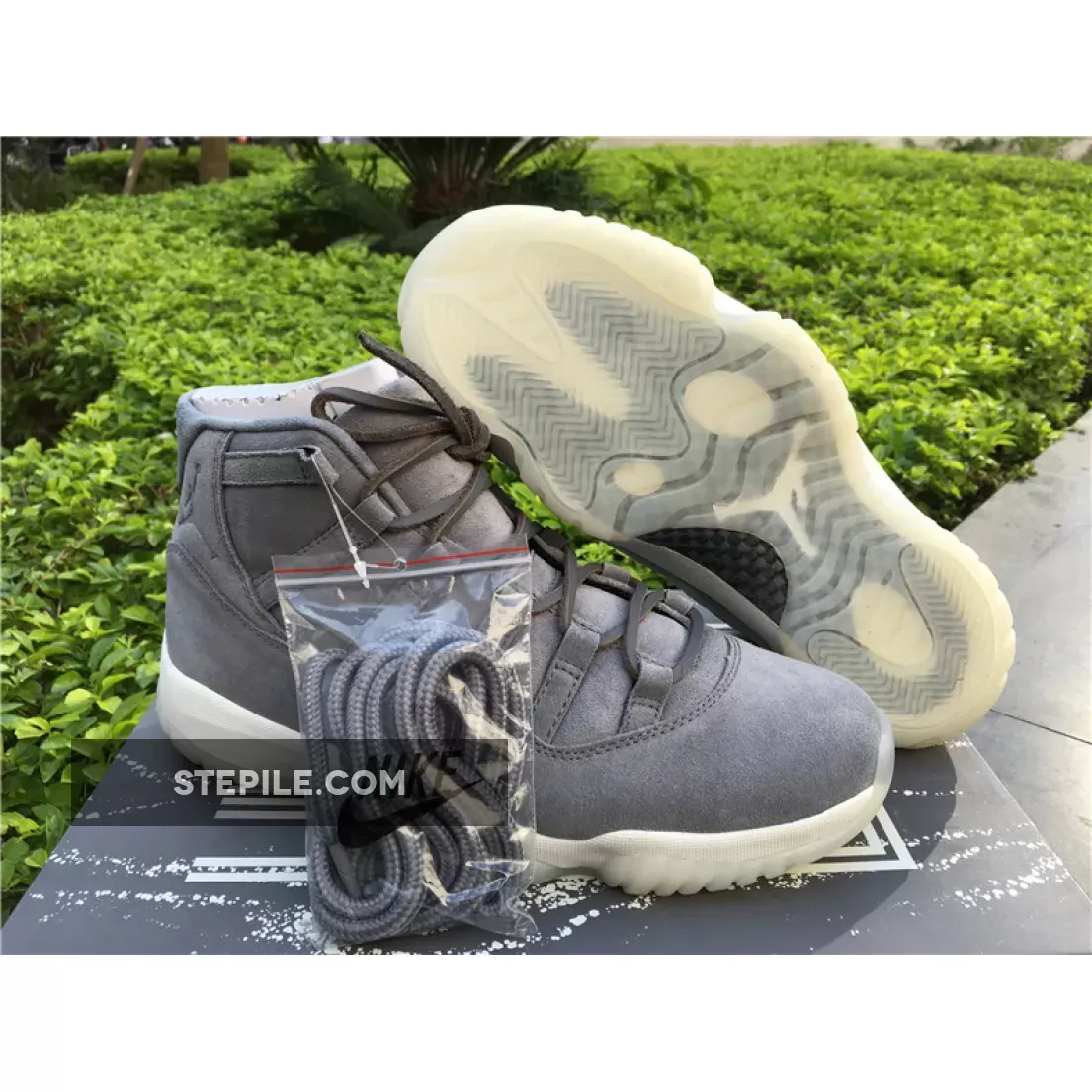 Air Jordan 11 Premium 'Grey Suede' Cool Grey/Sail / jordan 11 suede gray