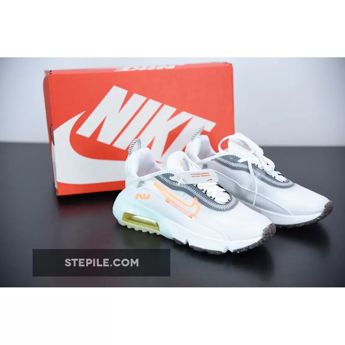 Nike Air Max 2090 Laser Orange DA1502-100 / orange and white air max