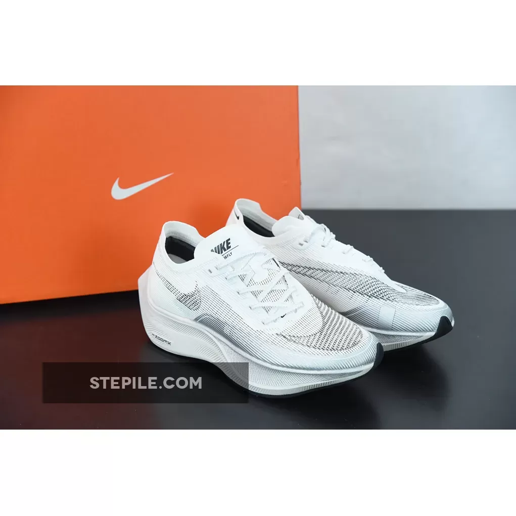 Nike ZoomX VaporFly NEXT% 2 White/Black CU4111-100 nike vaporfly 11.5