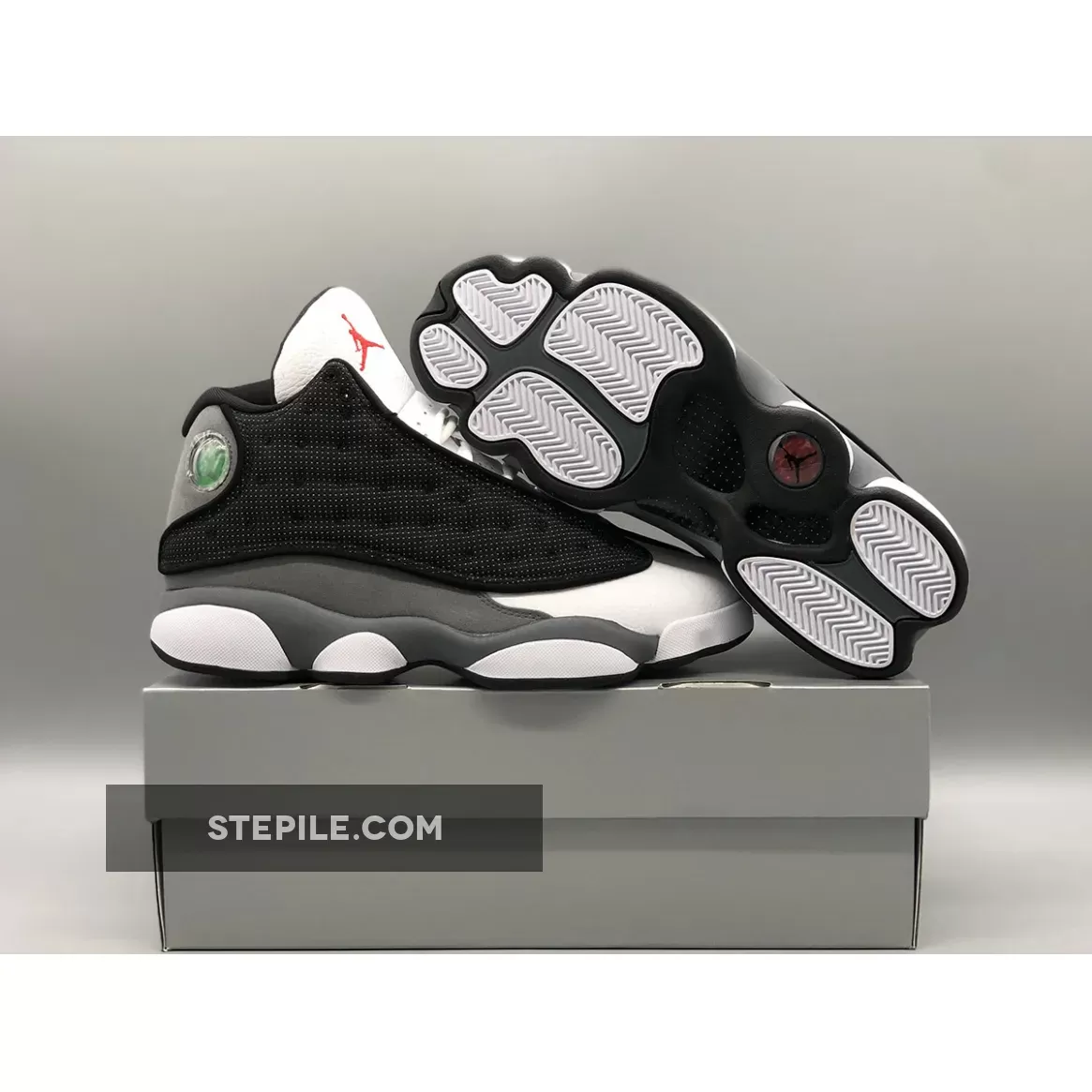 Air Jordan 13 Retro 'Black Flint' Black/Red/Flint Grey/White DJ5982-060 - jordan 13 flint outfit