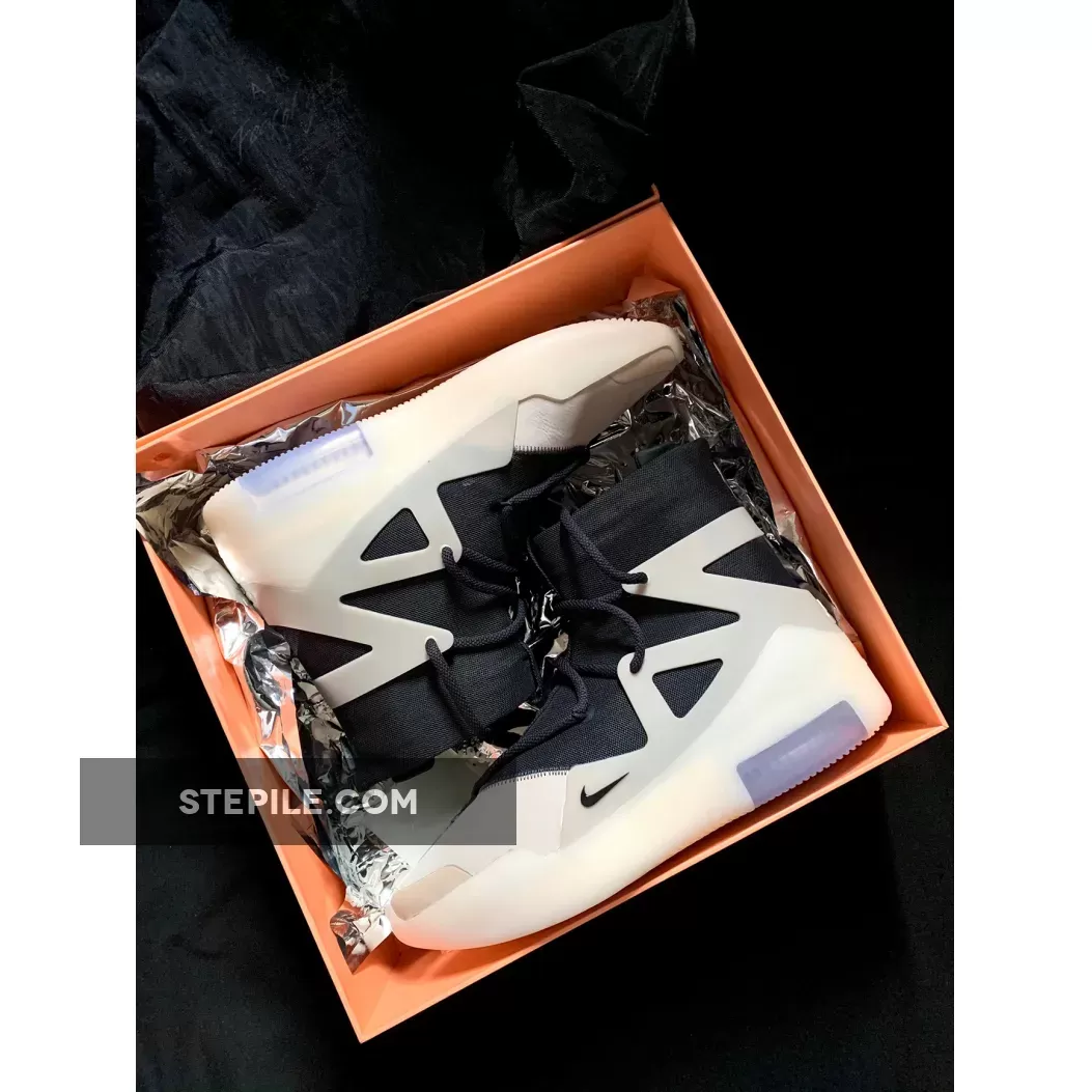 Nike Air Fear Of God 1 String AR4237-902 #nike fog 1